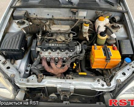 Сірий Деу Ланос, об'ємом двигуна 1.5 л та пробігом 200 тис. км за 2000 $, фото 2 на Automoto.ua