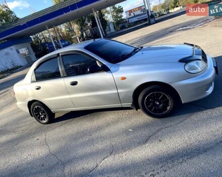 Сірий Деу Ланос, об'ємом двигуна 1.5 л та пробігом 259 тис. км за 2000 $, фото 6 на Automoto.ua