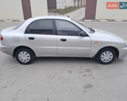 Сірий Деу Ланос, об'ємом двигуна 1.5 л та пробігом 187 тис. км за 2200 $, фото 2 на Automoto.ua