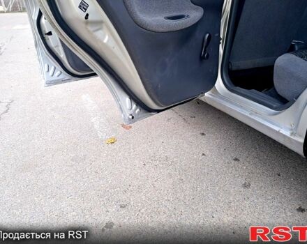 Серый Дэу Ланос, объемом двигателя 1.5 л и пробегом 185 тыс. км за 2200 $, фото 11 на Automoto.ua