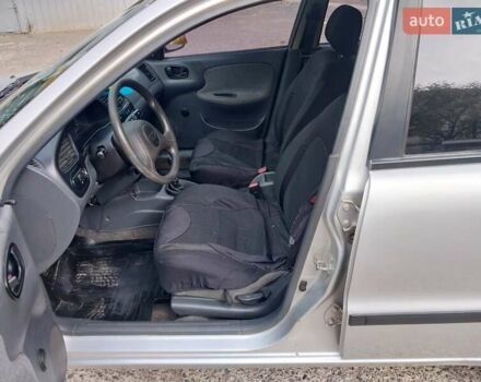 Серый Дэу Ланос, объемом двигателя 1.5 л и пробегом 179 тыс. км за 2000 $, фото 13 на Automoto.ua