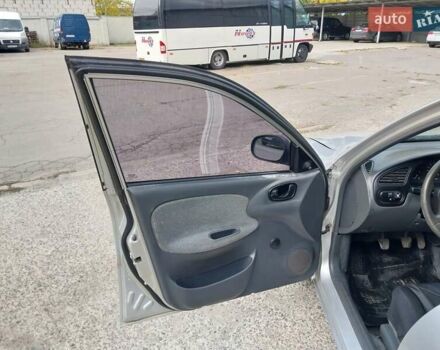 Серый Дэу Ланос, объемом двигателя 1.5 л и пробегом 179 тыс. км за 2000 $, фото 12 на Automoto.ua