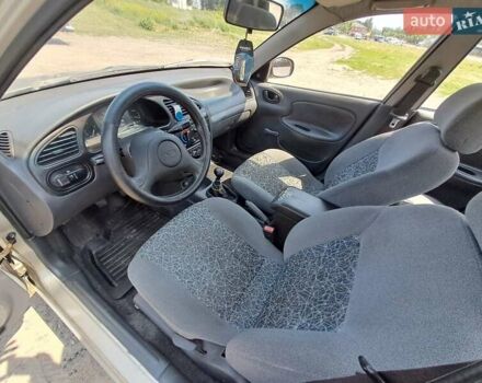 Серый Дэу Ланос, объемом двигателя 1.5 л и пробегом 181 тыс. км за 1900 $, фото 7 на Automoto.ua