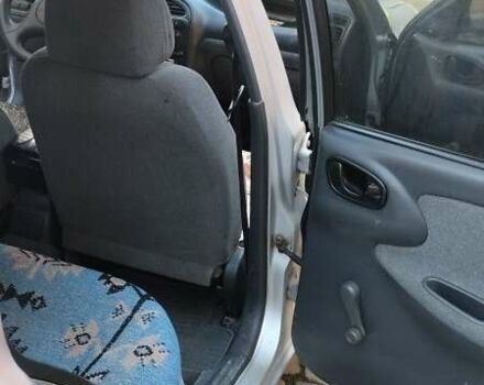 Сірий Деу Ланос, об'ємом двигуна 1.5 л та пробігом 235 тис. км за 2000 $, фото 5 на Automoto.ua