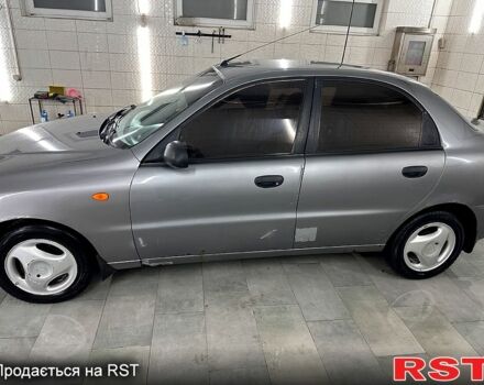 Сірий Деу Ланос, об'ємом двигуна 1.5 л та пробігом 150 тис. км за 1550 $, фото 3 на Automoto.ua
