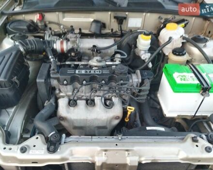 Серый Дэу Ланос, объемом двигателя 1.5 л и пробегом 240 тыс. км за 2650 $, фото 13 на Automoto.ua