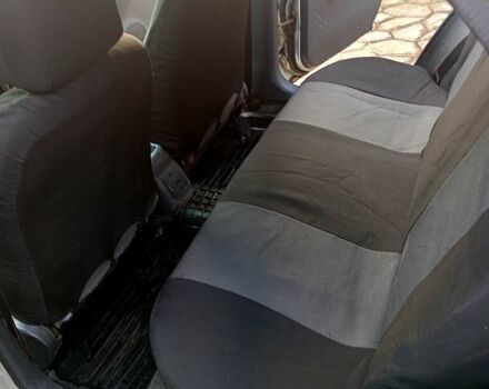 Сірий Деу Ланос, об'ємом двигуна 1.6 л та пробігом 223 тис. км за 1950 $, фото 6 на Automoto.ua