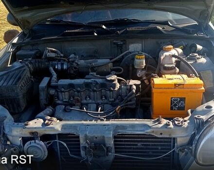 Сірий Деу Ланос, об'ємом двигуна 1.5 л та пробігом 180 тис. км за 2500 $, фото 2 на Automoto.ua