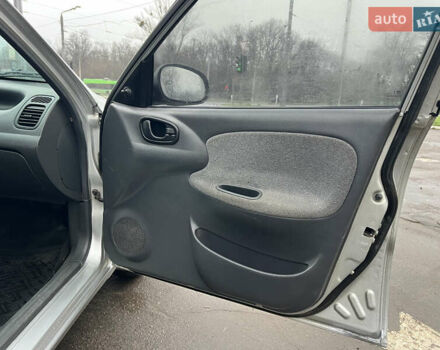 Серый Дэу Ланос, объемом двигателя 1.6 л и пробегом 240 тыс. км за 2400 $, фото 21 на Automoto.ua