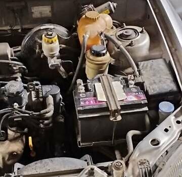 Серый Дэу Ланос, объемом двигателя 1.5 л и пробегом 280 тыс. км за 2000 $, фото 6 на Automoto.ua