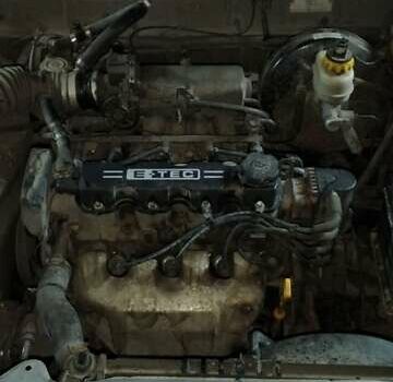 Серый Дэу Ланос, объемом двигателя 1.5 л и пробегом 280 тыс. км за 2000 $, фото 10 на Automoto.ua