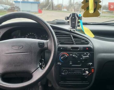 Сірий Деу Ланос, об'ємом двигуна 1.6 л та пробігом 296 тис. км за 3300 $, фото 8 на Automoto.ua