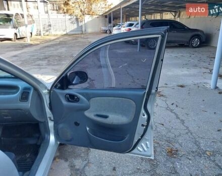 Сірий Деу Ланос, об'ємом двигуна 1.5 л та пробігом 179 тис. км за 2000 $, фото 17 на Automoto.ua