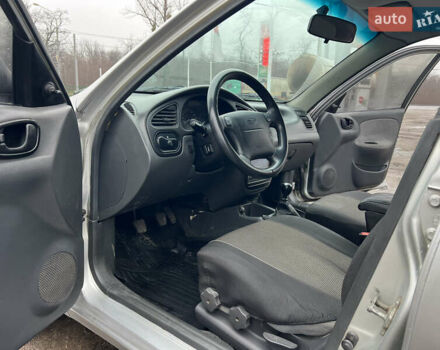 Серый Дэу Ланос, объемом двигателя 1.6 л и пробегом 240 тыс. км за 2400 $, фото 13 на Automoto.ua