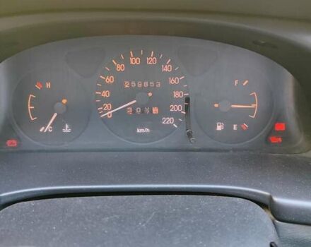 Серый Дэу Ланос, объемом двигателя 1.5 л и пробегом 260 тыс. км за 2600 $, фото 6 на Automoto.ua