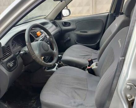 Серый Дэу Ланос, объемом двигателя 1.5 л и пробегом 296 тыс. км за 1800 $, фото 5 на Automoto.ua