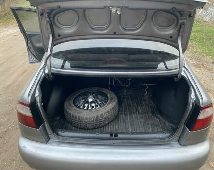 Сірий Деу Ланос, об'ємом двигуна 1.5 л та пробігом 206 тис. км за 1381 $, фото 8 на Automoto.ua