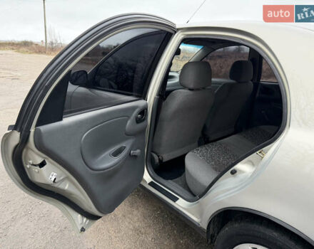 Серый Дэу Ланос, объемом двигателя 1.5 л и пробегом 216 тыс. км за 2500 $, фото 6 на Automoto.ua