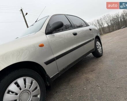 Серый Дэу Ланос, объемом двигателя 1.5 л и пробегом 216 тыс. км за 2500 $, фото 3 на Automoto.ua