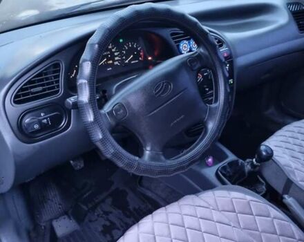 Серый Дэу Ланос, объемом двигателя 1.5 л и пробегом 173 тыс. км за 3000 $, фото 9 на Automoto.ua