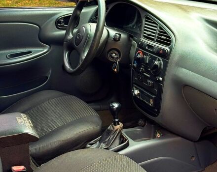 Серый Дэу Ланос, объемом двигателя 1.6 л и пробегом 250 тыс. км за 2700 $, фото 9 на Automoto.ua