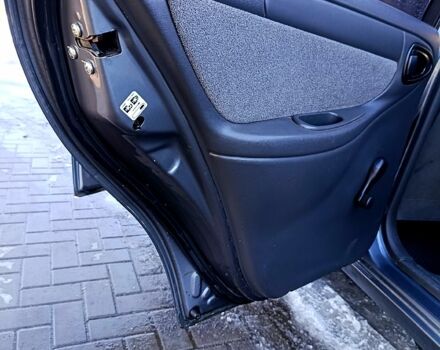 Серый Дэу Ланос, объемом двигателя 1.6 л и пробегом 190 тыс. км за 2800 $, фото 12 на Automoto.ua