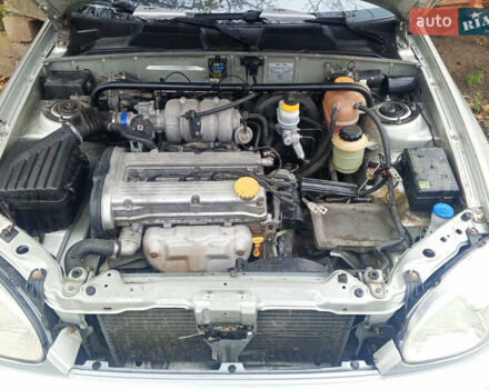 Серый Дэу Ланос, объемом двигателя 1.6 л и пробегом 160 тыс. км за 2200 $, фото 7 на Automoto.ua