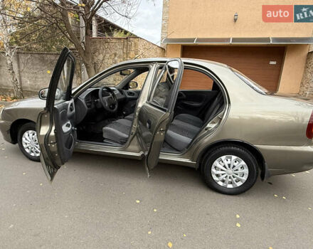 Серый Дэу Ланос, объемом двигателя 1.5 л и пробегом 201 тыс. км за 2650 $, фото 11 на Automoto.ua