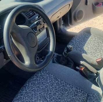 Сірий Деу Ланос, об'ємом двигуна 1.5 л та пробігом 228 тис. км за 3500 $, фото 1 на Automoto.ua