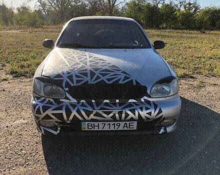 Сірий Деу Ланос, об'ємом двигуна 1.5 л та пробігом 341 тис. км за 888 $, фото 1 на Automoto.ua