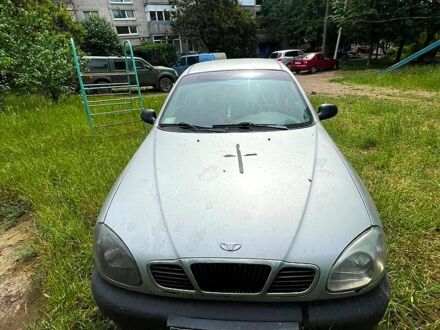 Деу Ланос 1998 у Краматорске на Automoto.ua Сірий Деу Ланос, об'ємом двигуна 1.5 л та пробігом 411 тис. км за 850 $, фото 1 на Automoto.ua