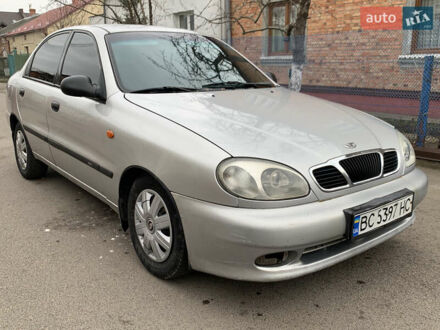 Деу Ланос 1998 у Львові на Automoto.ua Сірий Деу Ланос, об'ємом двигуна 1.5 л та пробігом 255 тис. км за 1550 $, фото 1 на Automoto.ua