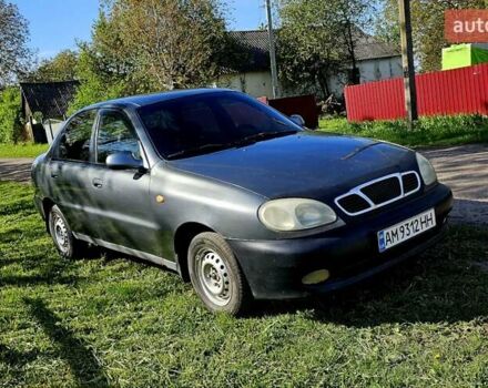 Сірий Деу Ланос, об'ємом двигуна 1.5 л та пробігом 330 тис. км за 2000 $, фото 1 на Automoto.ua