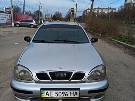 Дэу Ланос 1999 в Днепре (Днепропетровске) на Automoto.ua Серый Дэу Ланос, объемом двигателя 1.5 л и пробегом 300 тыс. км за 1700 $, фото 1 на Automoto.ua