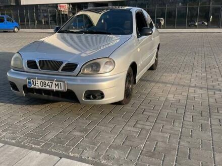Дэу Ланос 2001 в Днепре (Днепропетровске) на Automoto.ua Серый Дэу Ланос, объемом двигателя 1.6 л и пробегом 360 тыс. км за 2200 $, фото 1 на Automoto.ua