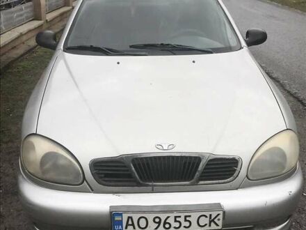 Дэу Ланос 2001 в Рахове на Automoto.ua Серый Дэу Ланос, объемом двигателя 1.5 л и пробегом 193 тыс. км за 1000 $, фото 1 на Automoto.ua