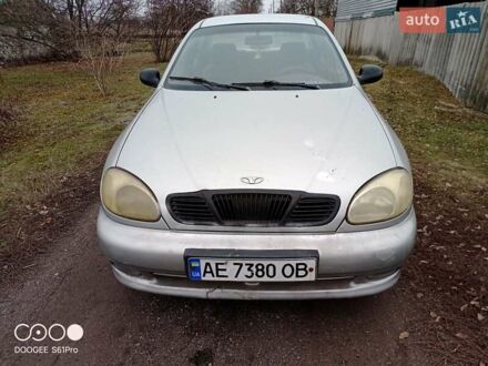 Деу Ланос 2002 у Царичанке на Automoto.ua Сірий Деу Ланос, об'ємом двигуна 1.35 л та пробігом 190 тис. км за 1300 $, фото 1 на Automoto.ua