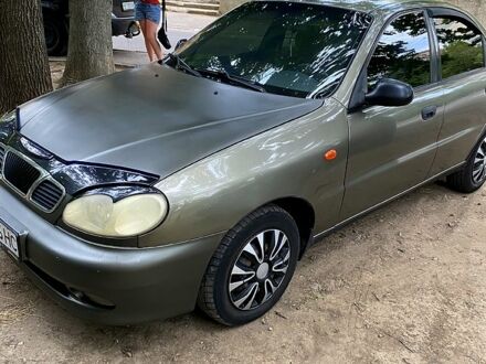 Дэу Ланос 2002 в Николаеве на Automoto.ua Серый Дэу Ланос, объемом двигателя 1.5 л и пробегом 160 тыс. км за 2500 $, фото 1 на Automoto.ua