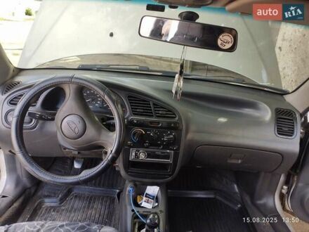 Дэу Ланос 2002 в Кривом Роге на Automoto.ua Серый Дэу Ланос, объемом двигателя 1.5 л и пробегом 368 тыс. км за 2050 $, фото 1 на Automoto.ua