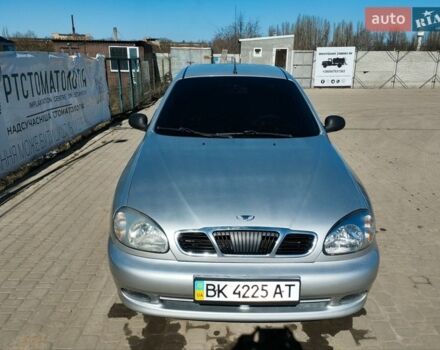 Серый Дэу Ланос, объемом двигателя 1.5 л и пробегом 208 тыс. км за 2400 $, фото 1 на Automoto.ua