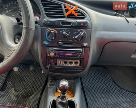 Серый Дэу Ланос, объемом двигателя 1.5 л и пробегом 270 тыс. км за 2100 $, фото 1 на Automoto.ua