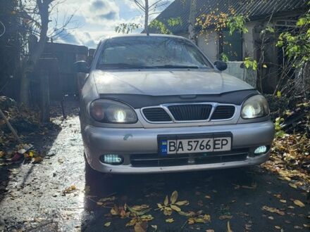 Дэу Ланос 2002 в Сумах на Automoto.ua Серый Дэу Ланос, объемом двигателя 1.5 л и пробегом 258 тыс. км за 1429 $, фото 1 на Automoto.ua