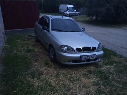 Деу Ланос 2003 у Кропивницькому (Кіровограді) на Automoto.ua Сірий Деу Ланос, об'ємом двигуна 1.5 л та пробігом 97 тис. км за 2700 $, фото 1 на Automoto.ua