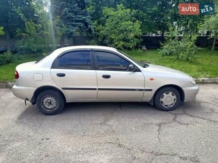 Деу Ланос 2003 у Сумах на Automoto.ua Сірий Деу Ланос, об'ємом двигуна 1.5 л та пробігом 265 тис. км за 2300 $, фото 1 на Automoto.ua
