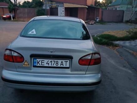 Серый Дэу Ланос, объемом двигателя 1.5 л и пробегом 242 тыс. км за 3000 $, фото 1 на Automoto.ua