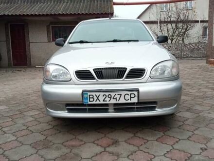 Серый Дэу Ланос, объемом двигателя 1.5 л и пробегом 300 тыс. км за 2000 $, фото 1 на Automoto.ua