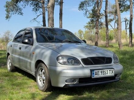 Сірий Деу Ланос, об'ємом двигуна 1.5 л та пробігом 367 тис. км за 2500 $, фото 1 на Automoto.ua