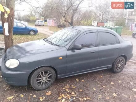 Сірий Деу Ланос, об'ємом двигуна 1.5 л та пробігом 207 тис. км за 2000 $, фото 1 на Automoto.ua