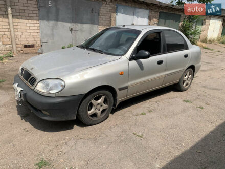 Дэу Ланос 2003 в Кривом Роге на Automoto.ua Серый Дэу Ланос, объемом двигателя 1.5 л и пробегом 276 тыс. км за 1800 $, фото 1 на Automoto.ua