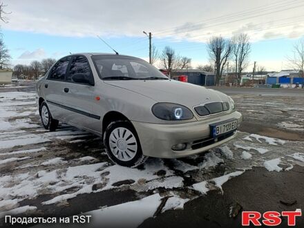 Деу Ланос 2003 у Кобеляках на Automoto.ua Сірий Деу Ланос, об'ємом двигуна 15 л та пробігом 0 тис. км за 2450 $, фото 1 на Automoto.ua